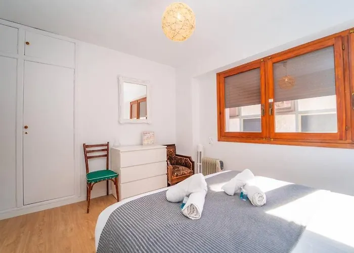 Authentic Alicante Central Flat Near The Beach